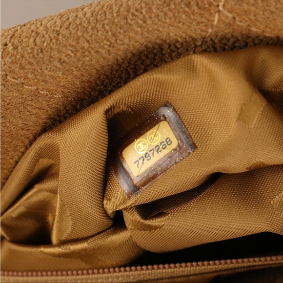 Chanel Suede Quilted Shoulder Bag - Picture 6 of 9